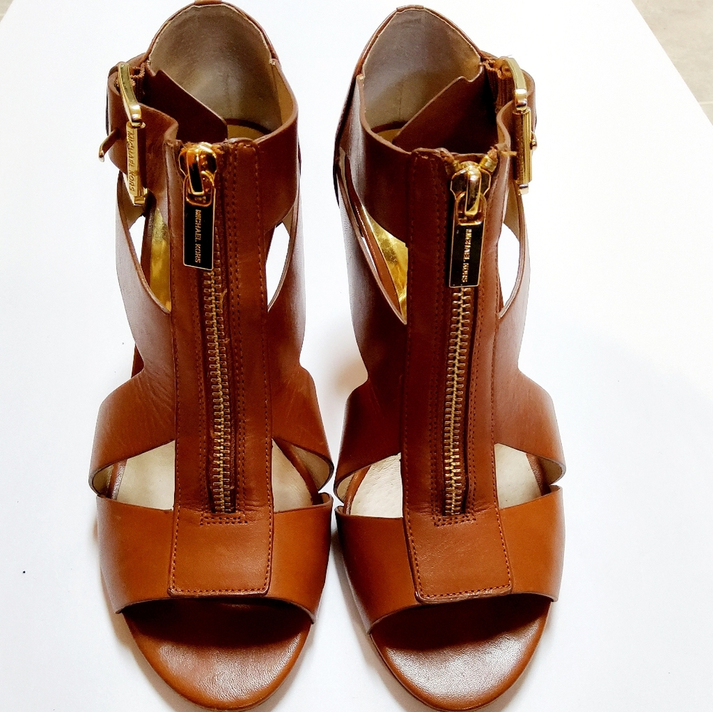 Michael Kors Tan Brown Zip Up Stiletto Heel Size 8 1/2M